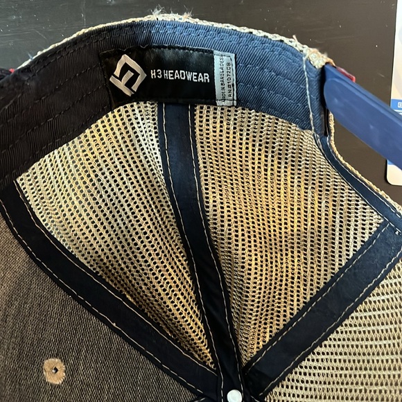 Chevrolet Hat - Picture 5 of 6